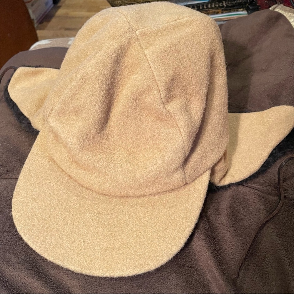 A. Adams & Spire 100% Wool Newsboy Hat